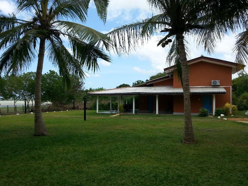 Serenity Lake Resort Yala 티사마하라마 외부 사진